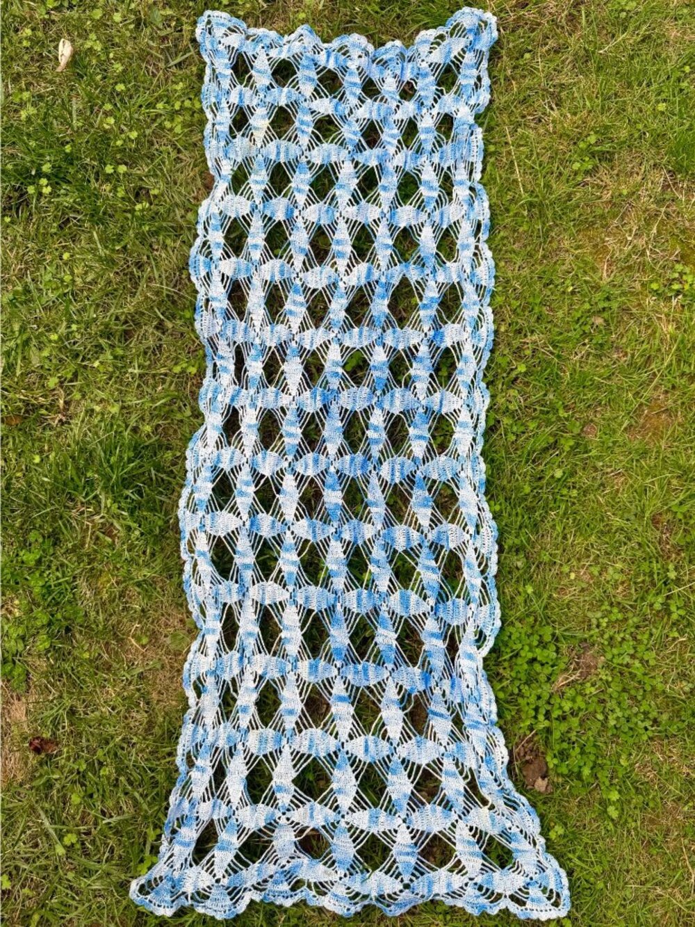 Vintage Mid Century Handmade Blue And White Variegated Crochet Lace Table Runner